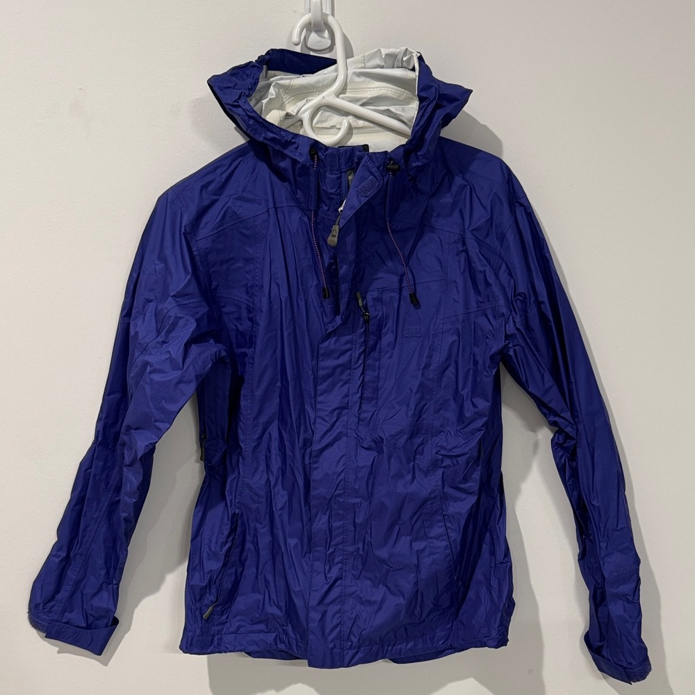 Sierra Designs 
Blue Hooded Windbreaker Jacket